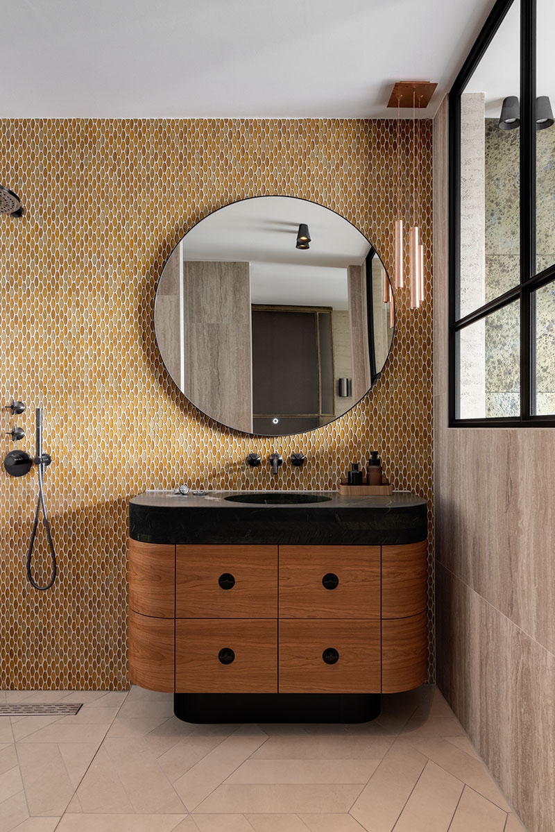 City Appartment interior-design osiris hertman washbasin round mirror